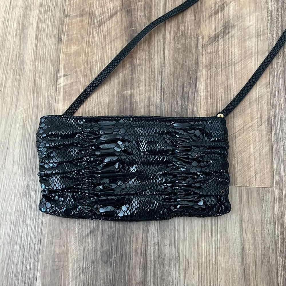 Black Micheal Kors Patent Animal Print Clutch Strap Bag - Picture 10 of 13